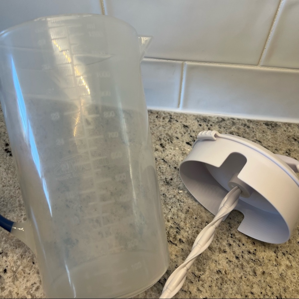 Dr. Brown’s Formula Mixing Pitcher - Picture 2 of 8